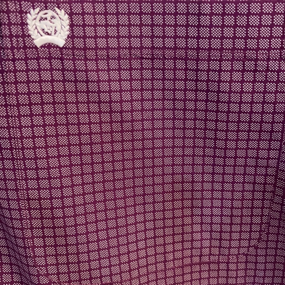 Like new Cinch shirt. SIZE M. Never washed at home always taken to cleaners.
